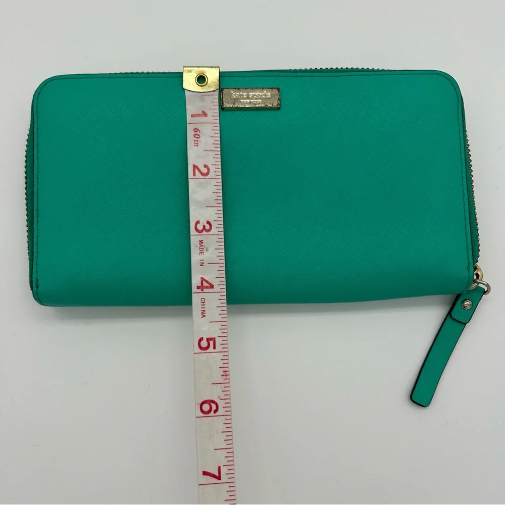 Kate Spade New York Turquoise Teal Leather zip-around Wallet